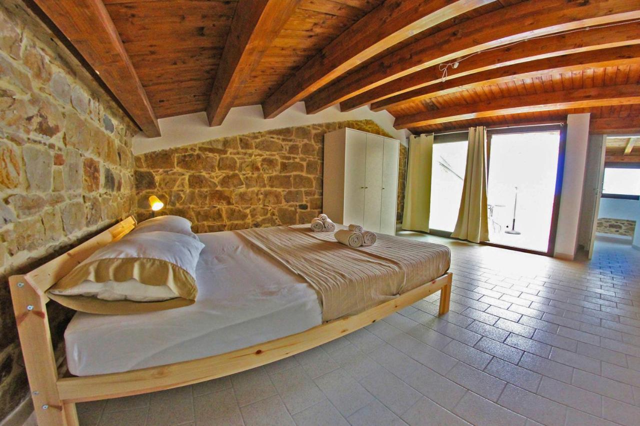 Bed and Breakfast Il Miglio In Piu Castel di Tusa Exterior foto